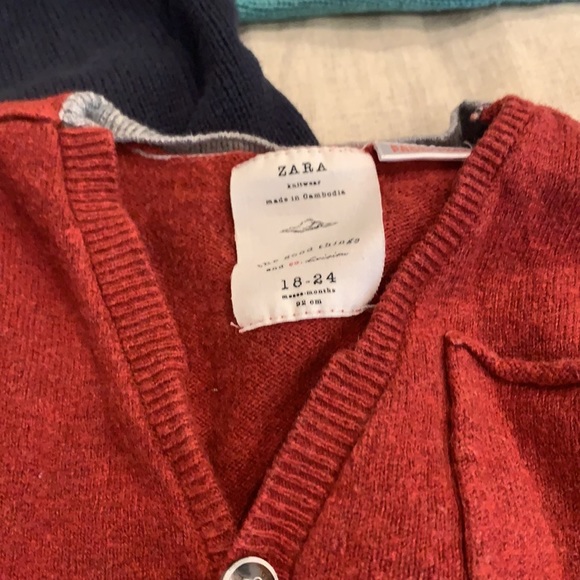 Tea collection and Zara baby 18-24 mo sweaters - Picture 2 of 3